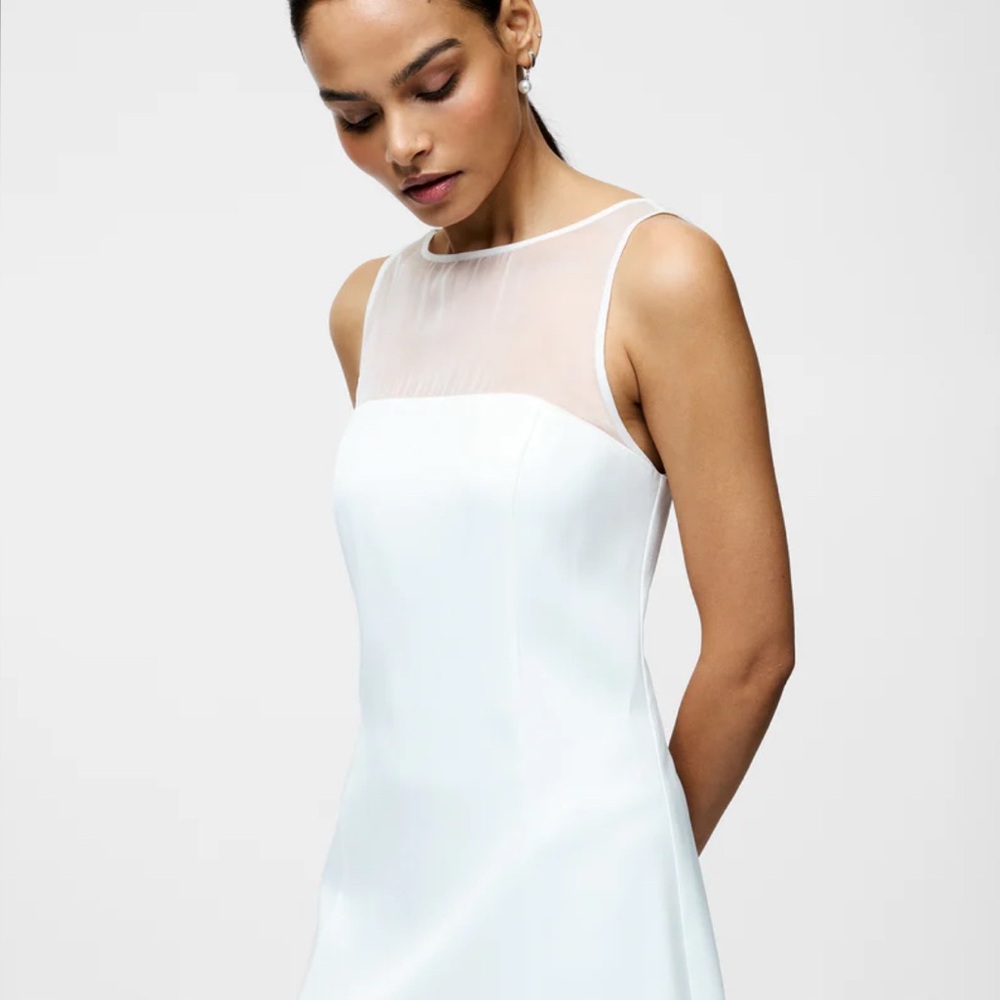 French Connection White Sheath Dress Sleeveless Crew Neck